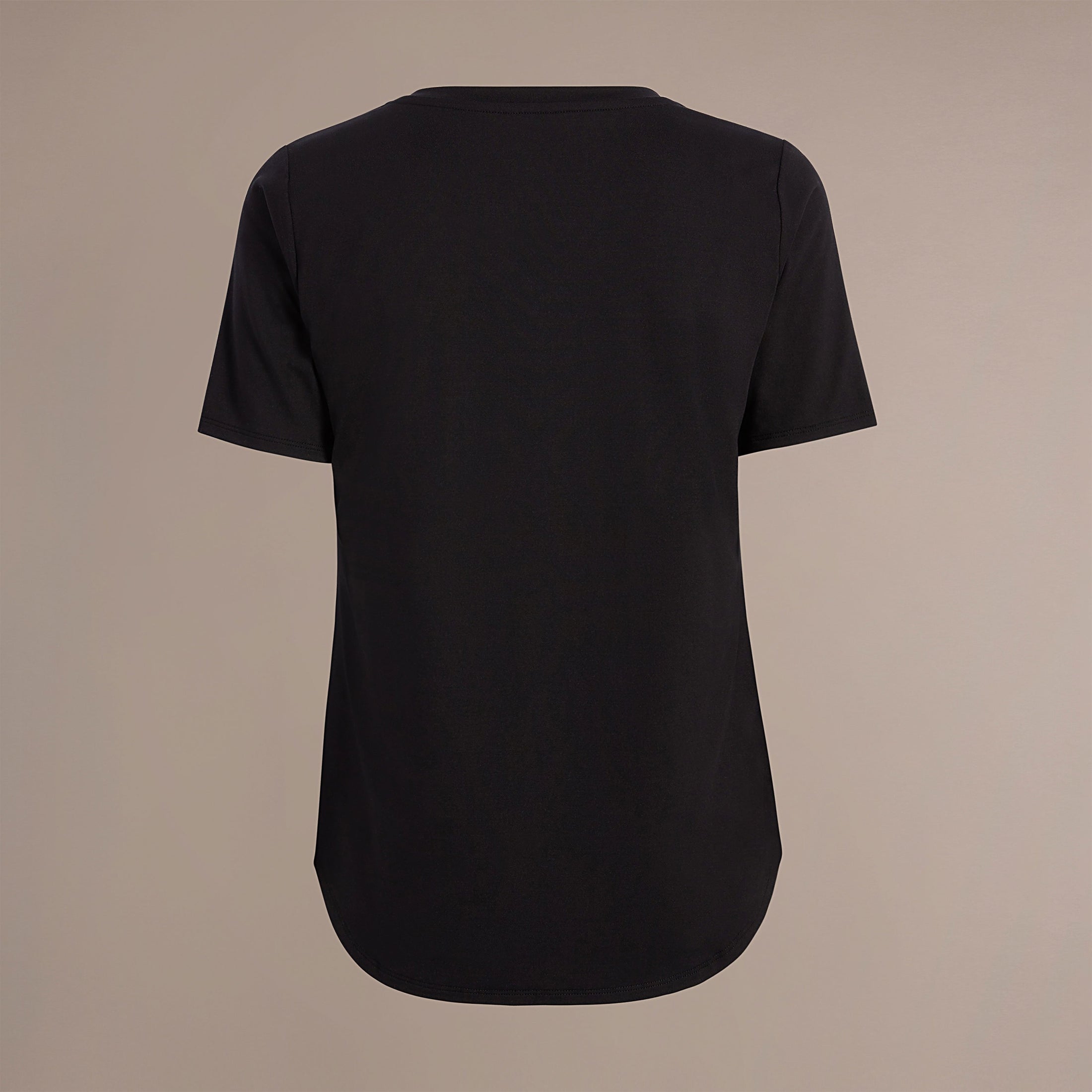 (Black)